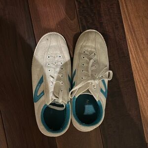 Vintage Treetorn shoes